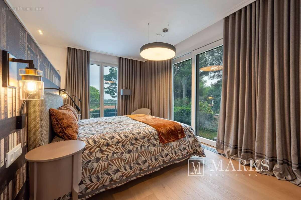 Villa élégante avec vue panoramique sur la mer à Saint-Jean-Cap-Ferrat - photo 17