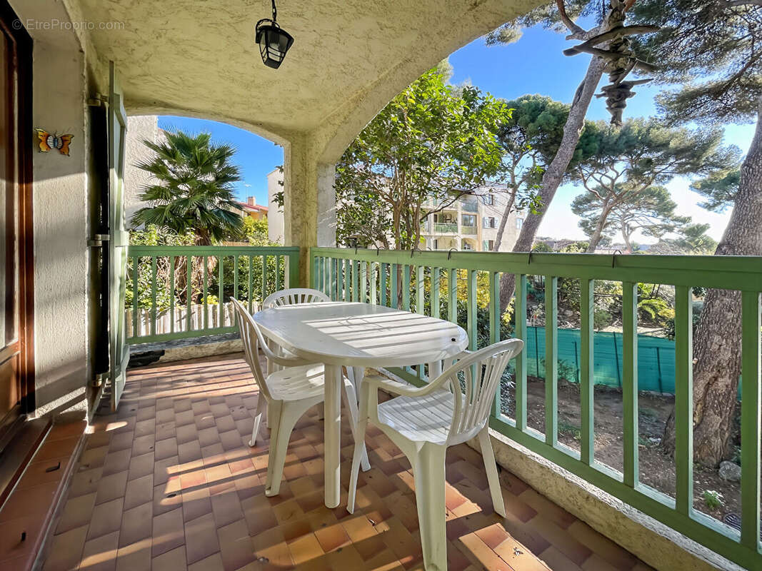 Appartement à SAUSSET-LES-PINS