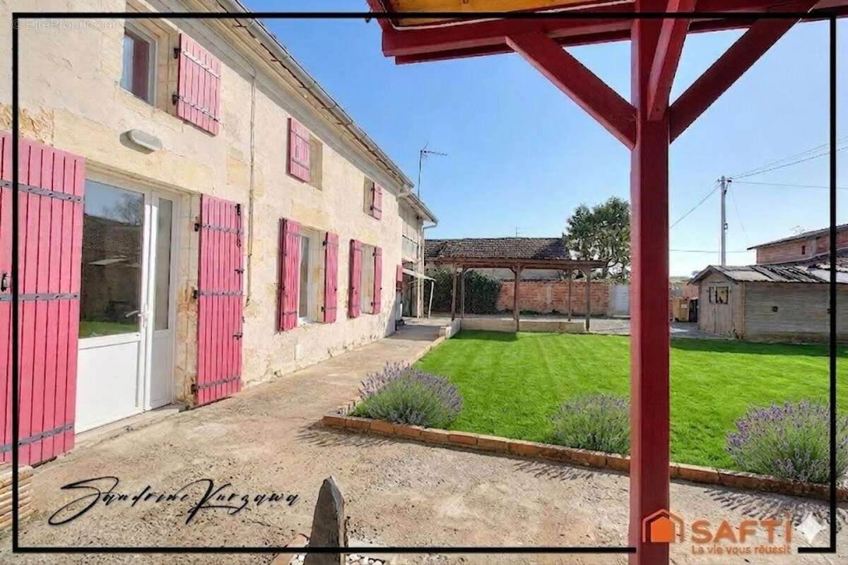 Photo 2 - Maison à BERSON