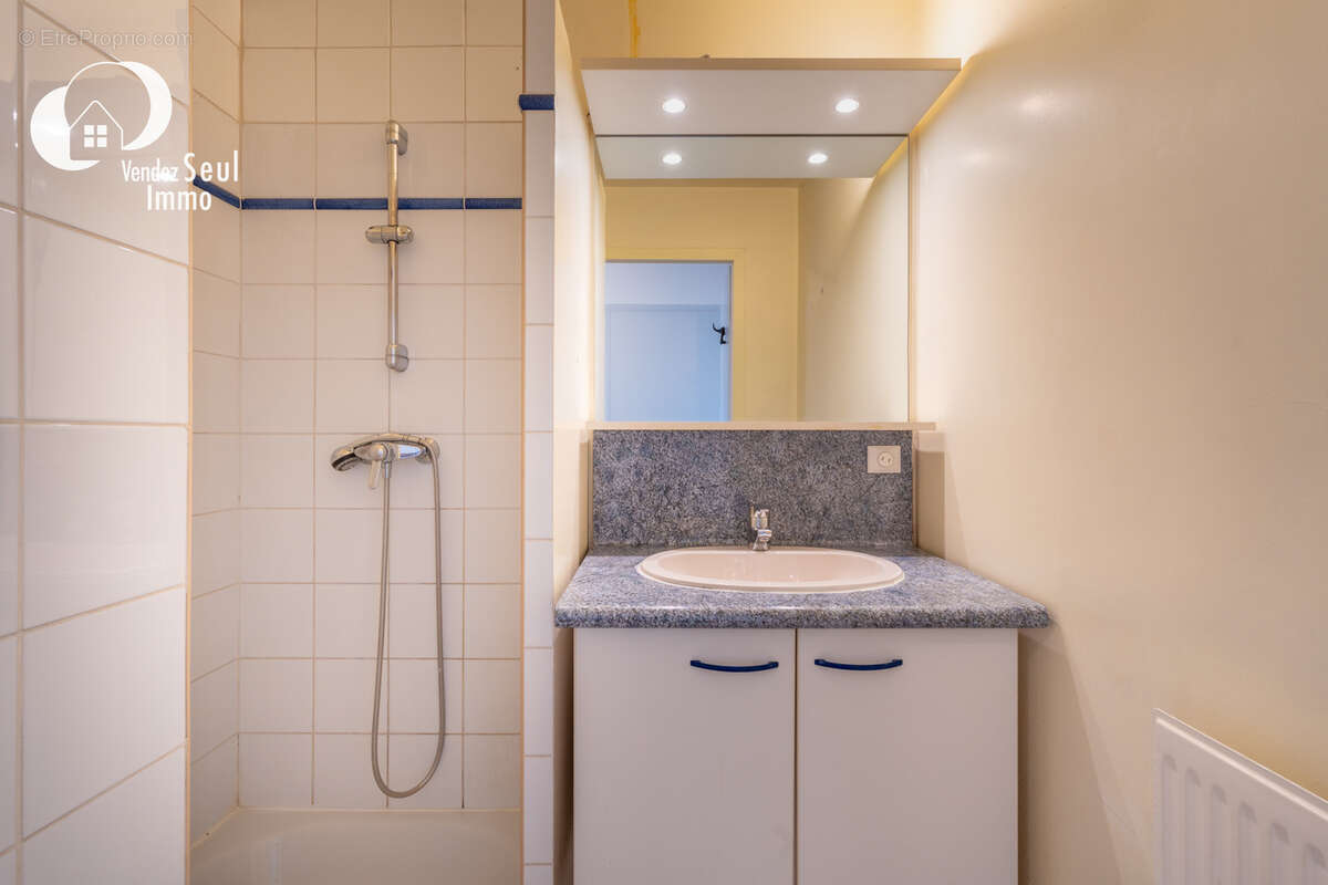 Appartement à POISY