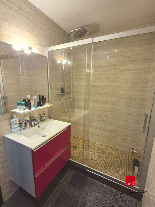 Appartement à AMBILLY