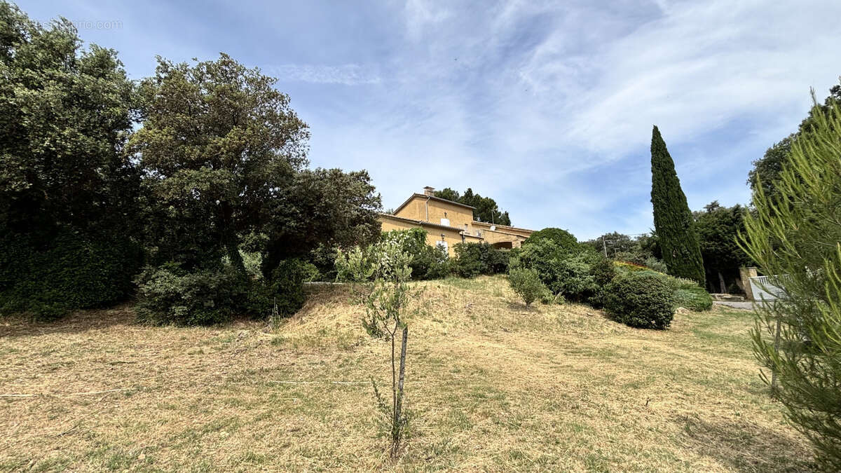 Maison à JONQUERETTES