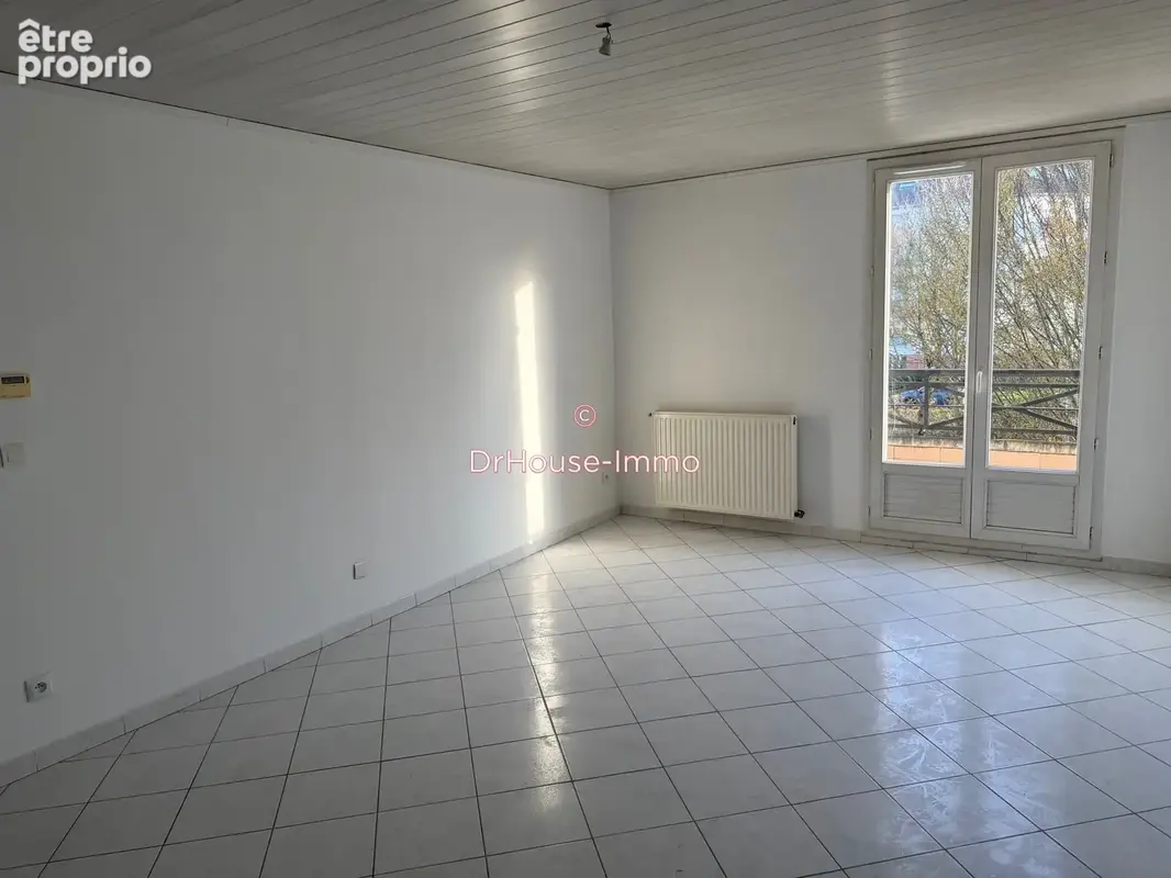 Appartement 3 pièces 64 m² à vendre à Savigny-Le-Temple (77176) - photo 30