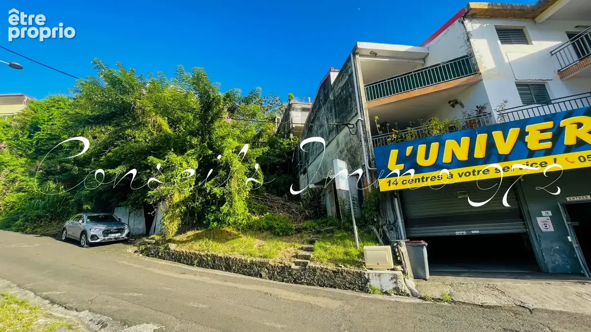 À Vendre   Ensemble Immobilier à réinventer   Bourg du Marin - photo 4