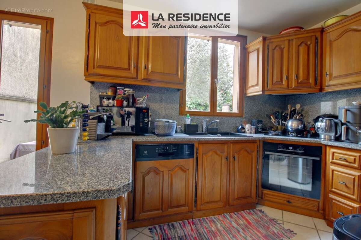 Maison à SARTROUVILLE