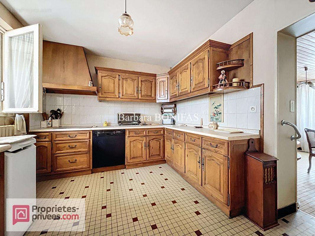 Maison à SAINT-SULPICE