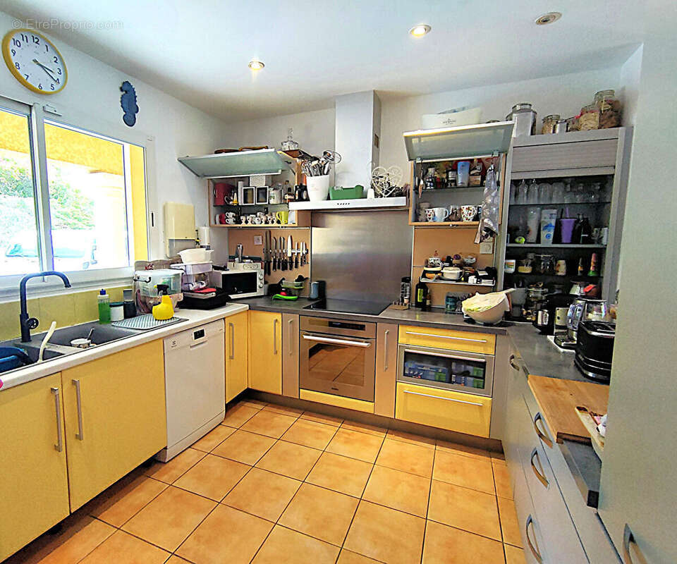 Maison à FLASSANS-SUR-ISSOLE