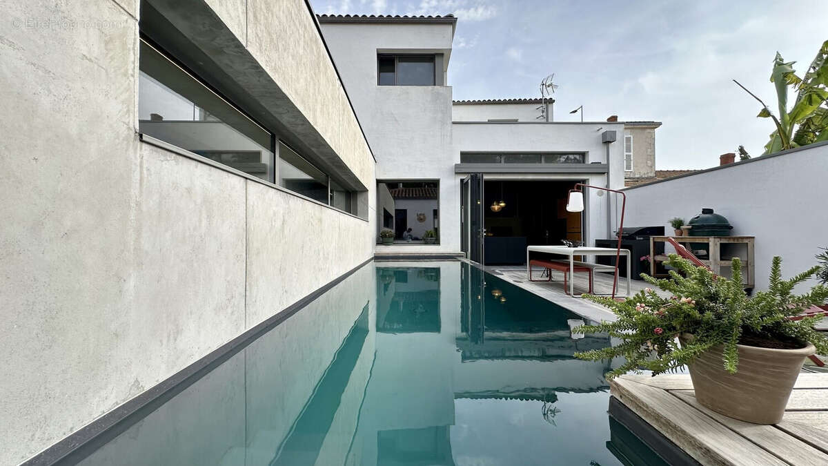 Maison à LA ROCHELLE