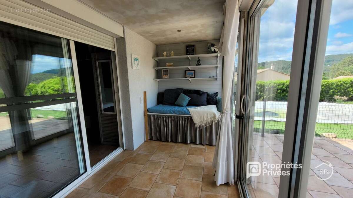 Maison  5 pièce(s) 127 m2 -Vernon - Plain-pied avec vue panoramique, dépendance - 295 000  HAI - photo 10