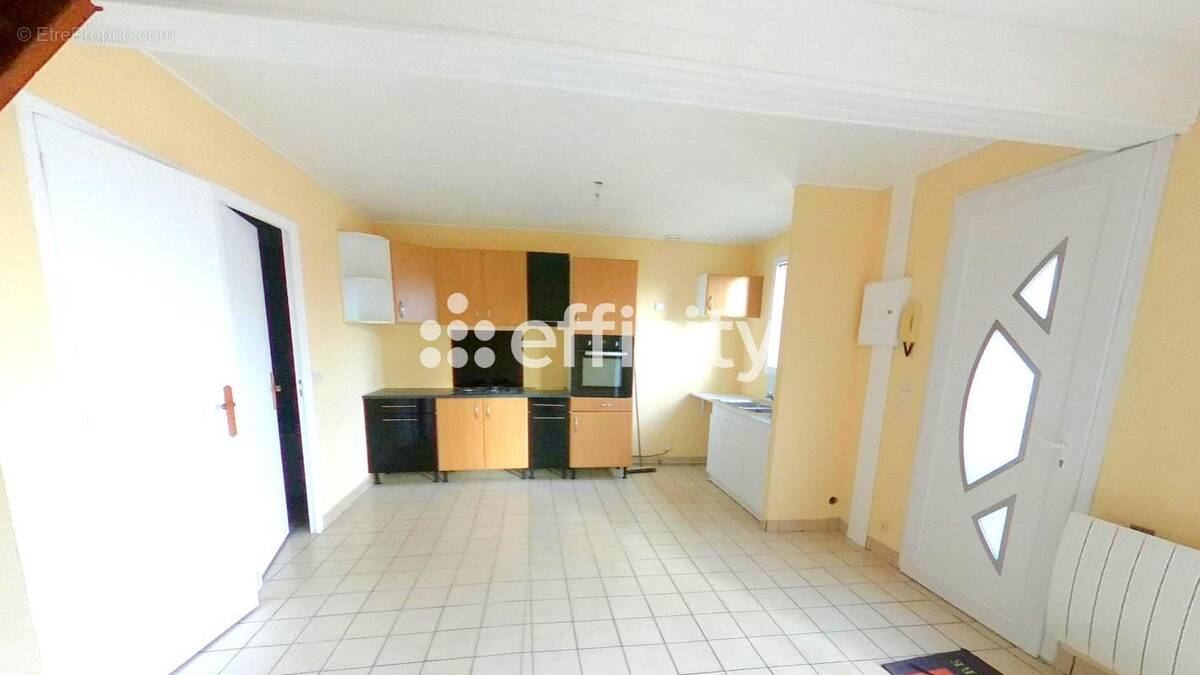 Appartement à VILLIERS-LE-MORHIER