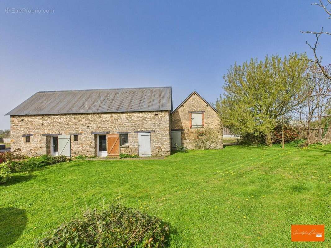 Photo 4 - Maison à LA BAZOGE-MONTPINCON