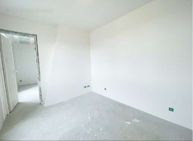Appartement à MAISONS-ALFORT