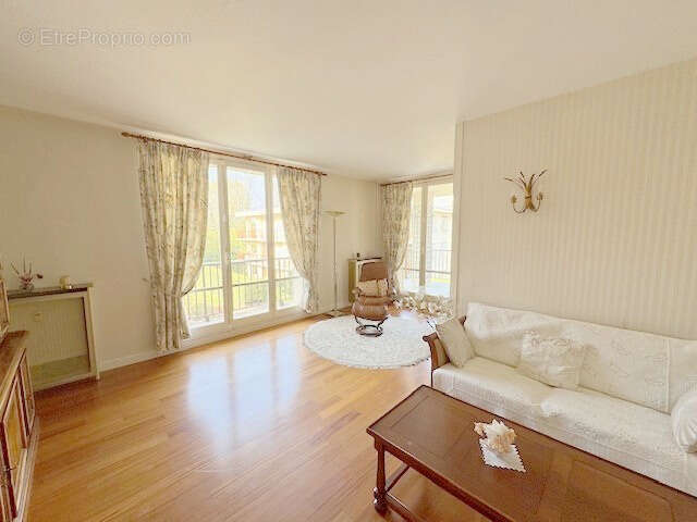 Appartement à VILLENNES-SUR-SEINE