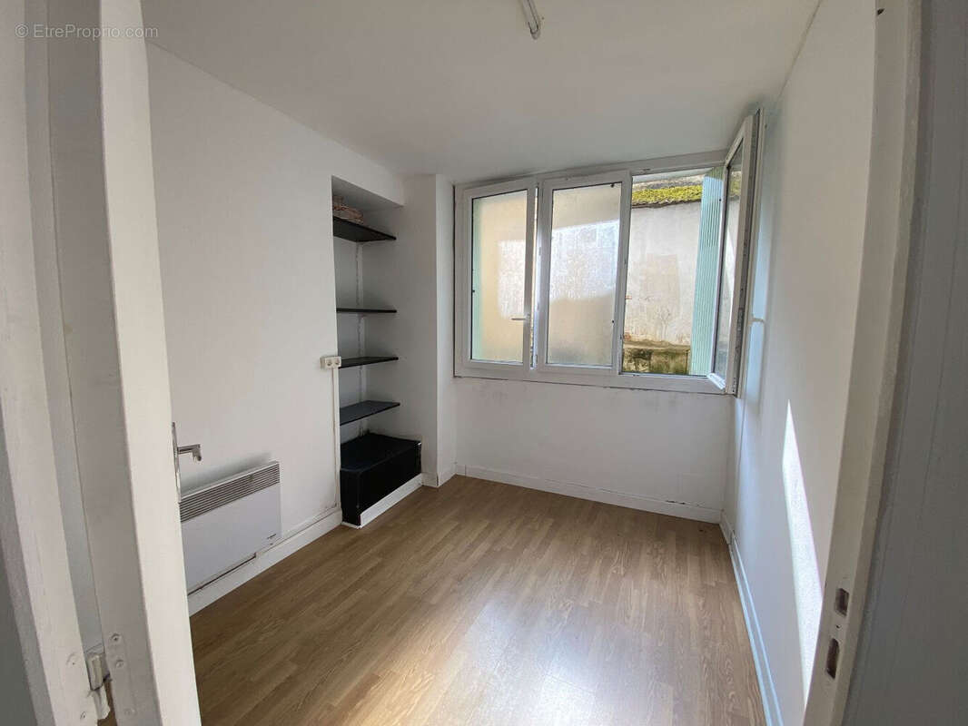 Photo 5 - Appartement à SAUZE-VAUSSAIS