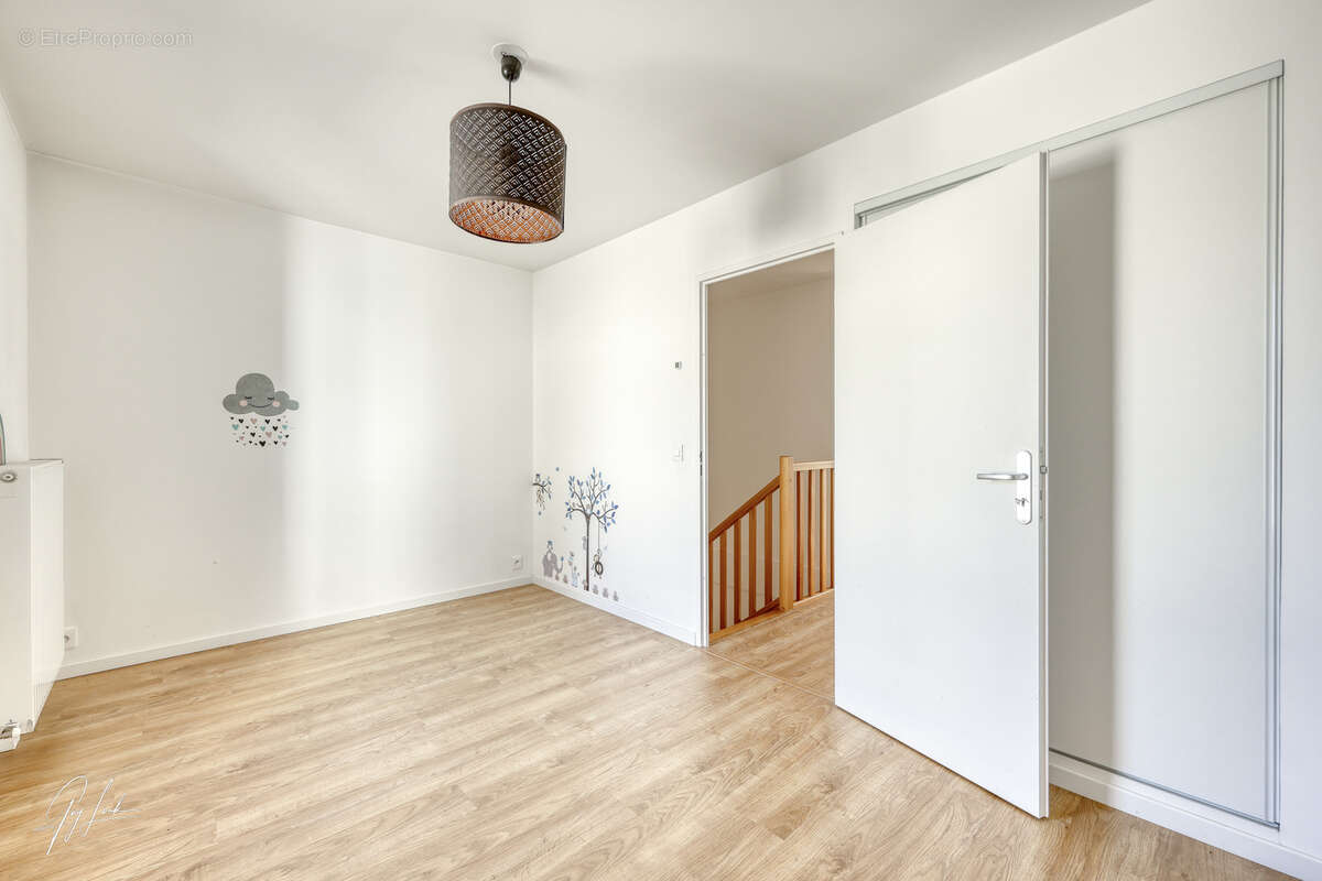 Maison à NANTERRE