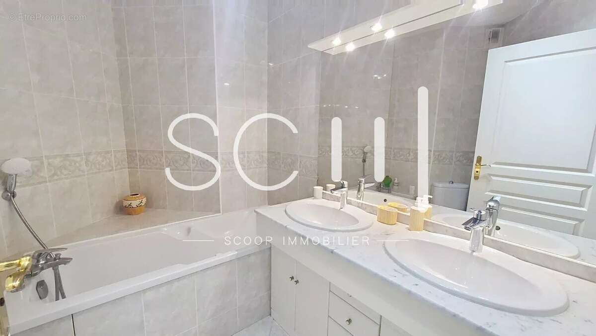 Superbe appartement 3P 79m² avec 2 terrasses, garage, parking et cave - photo 11