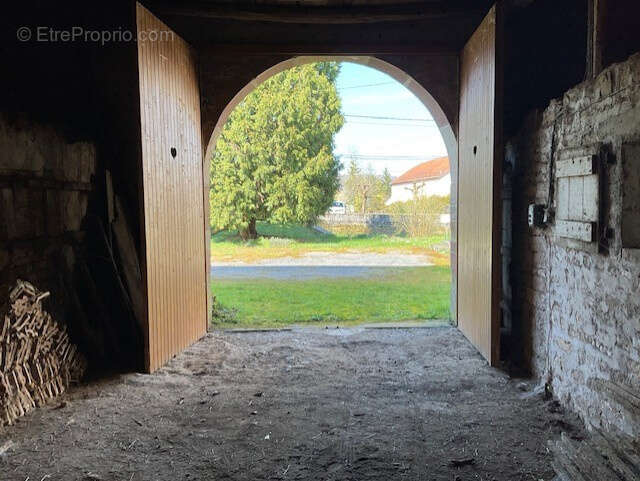 Maison à BLEURVILLE