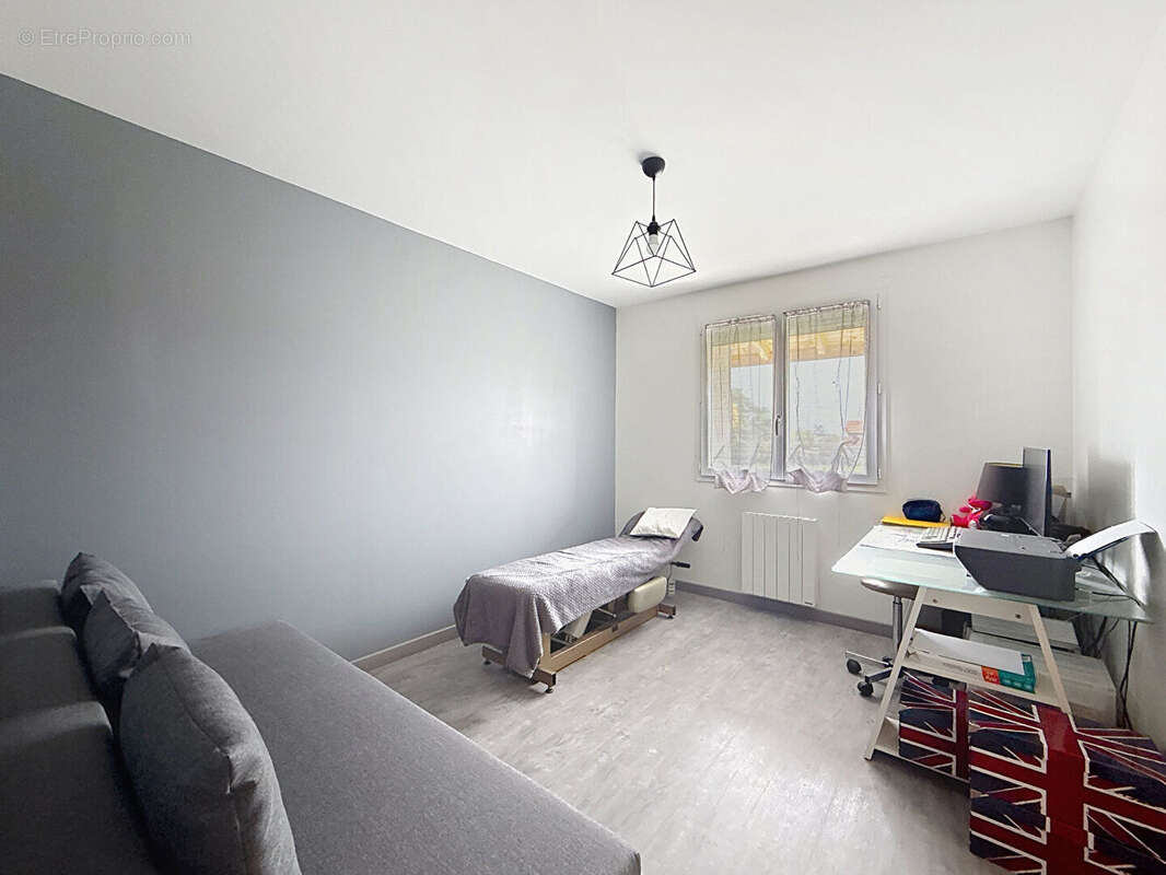 Maison à SAINT-JEAN-DE-NIOST