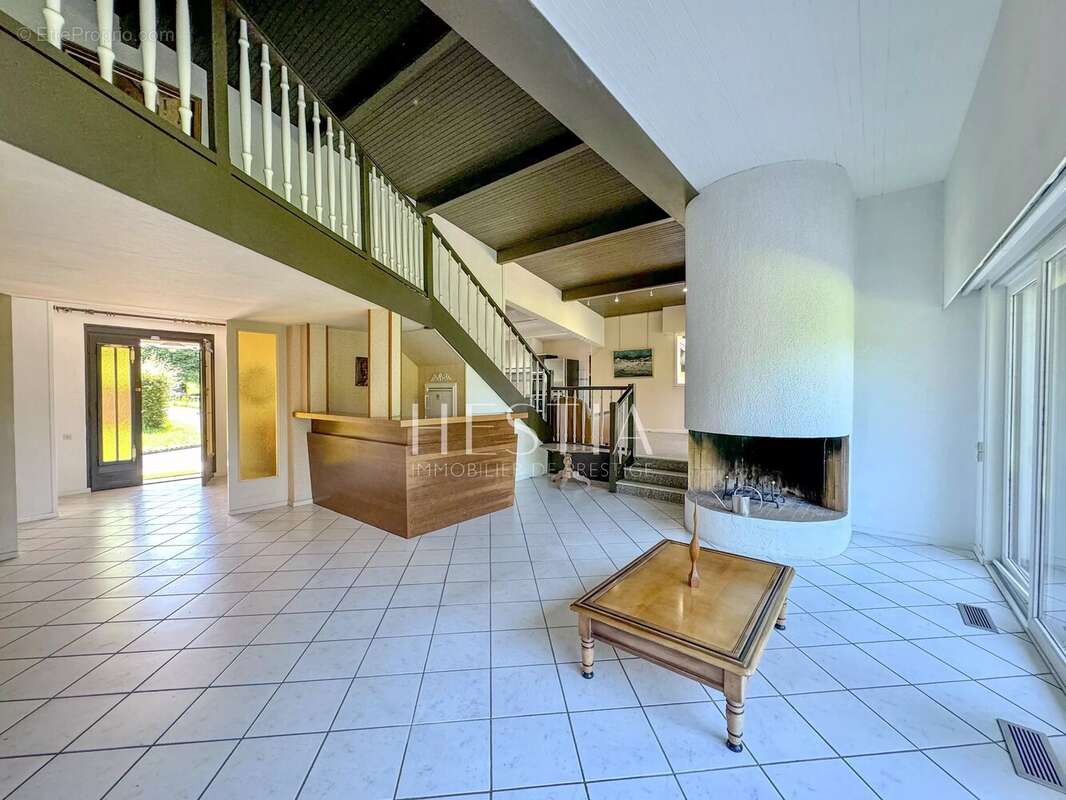 Maison individuelle avec accès à la rivière du Fier - photo 2