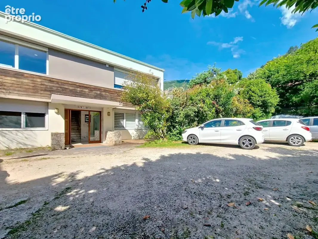 CORENC   Ensemble immobilier avec résidence principale et 4 appartements loués - photo 20