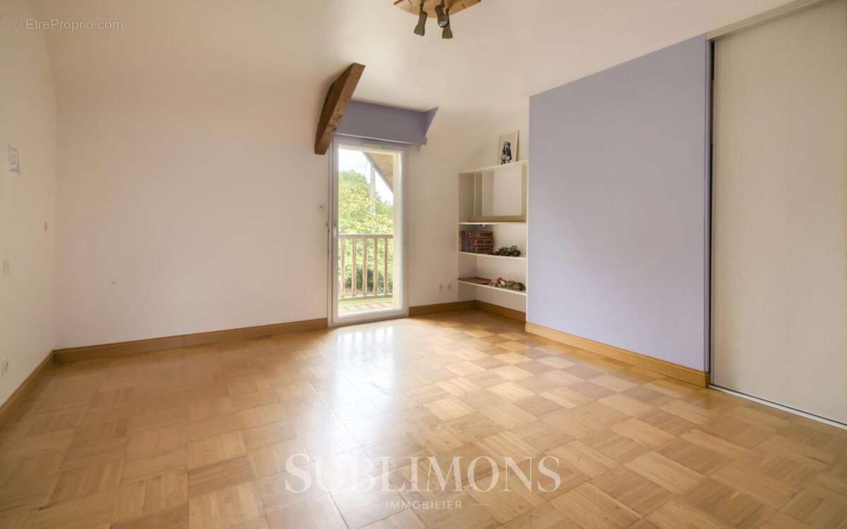 Longère avec dépendance attenante aménagé - photo 6