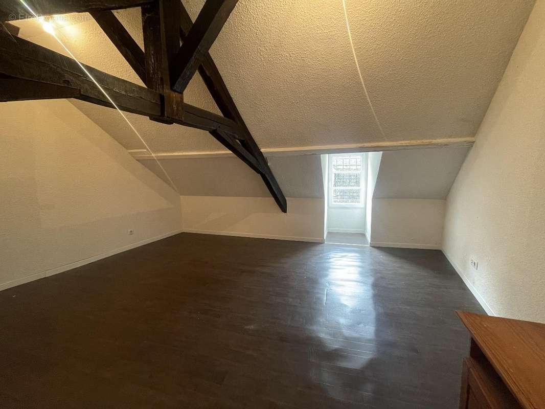 Maison à SAINT-YRIEIX-LA-PERCHE