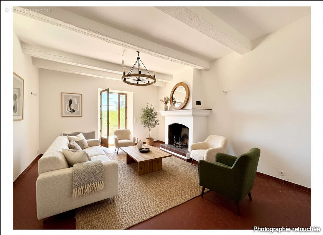 Maison à FLASSANS-SUR-ISSOLE