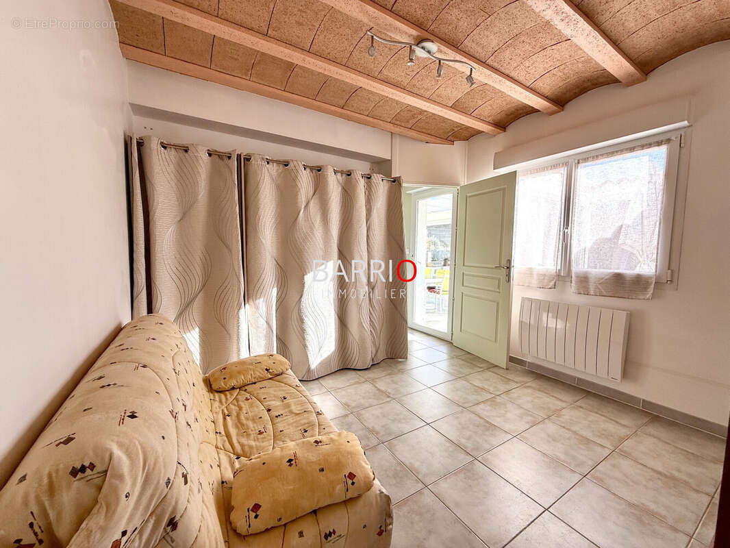 Maison à SAINT-CYPRIEN