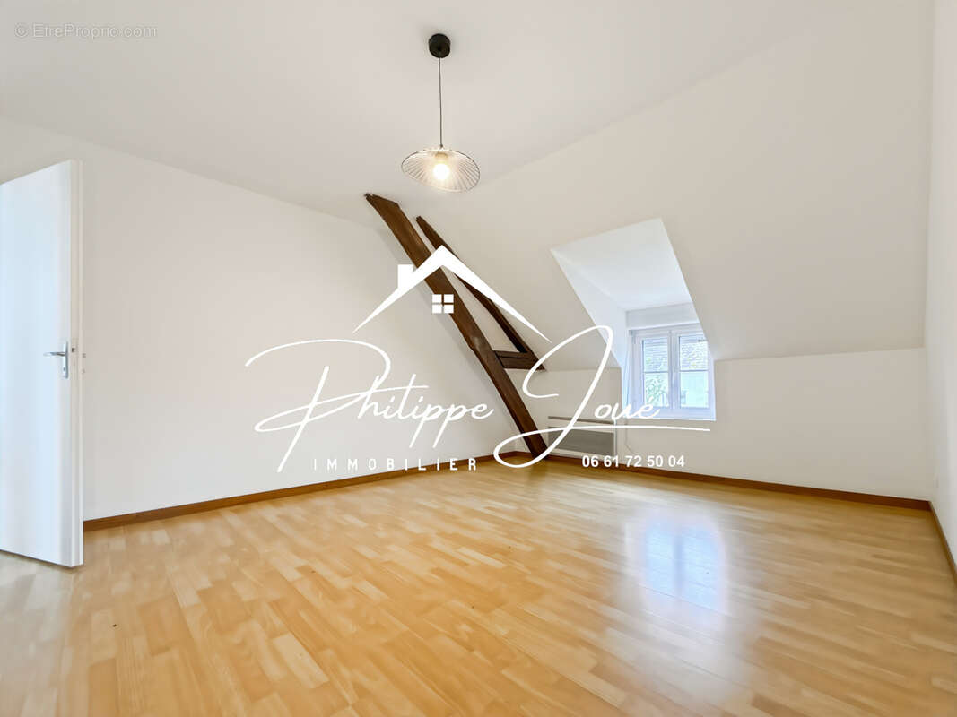 Maison 4 pièces de 97 m2 à Fontaine la Gaillarde 89100 - photo 12