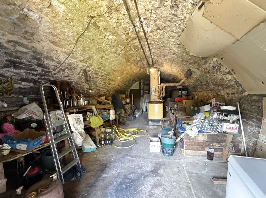 Maison à LES ARQUES