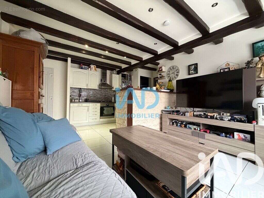 Photo 2 - Appartement à BOURAY-SUR-JUINE