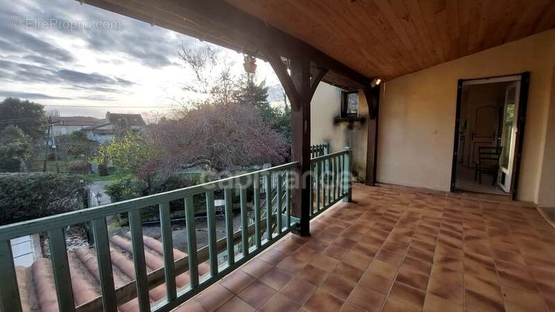 Maison à SAINT-CYPRIEN