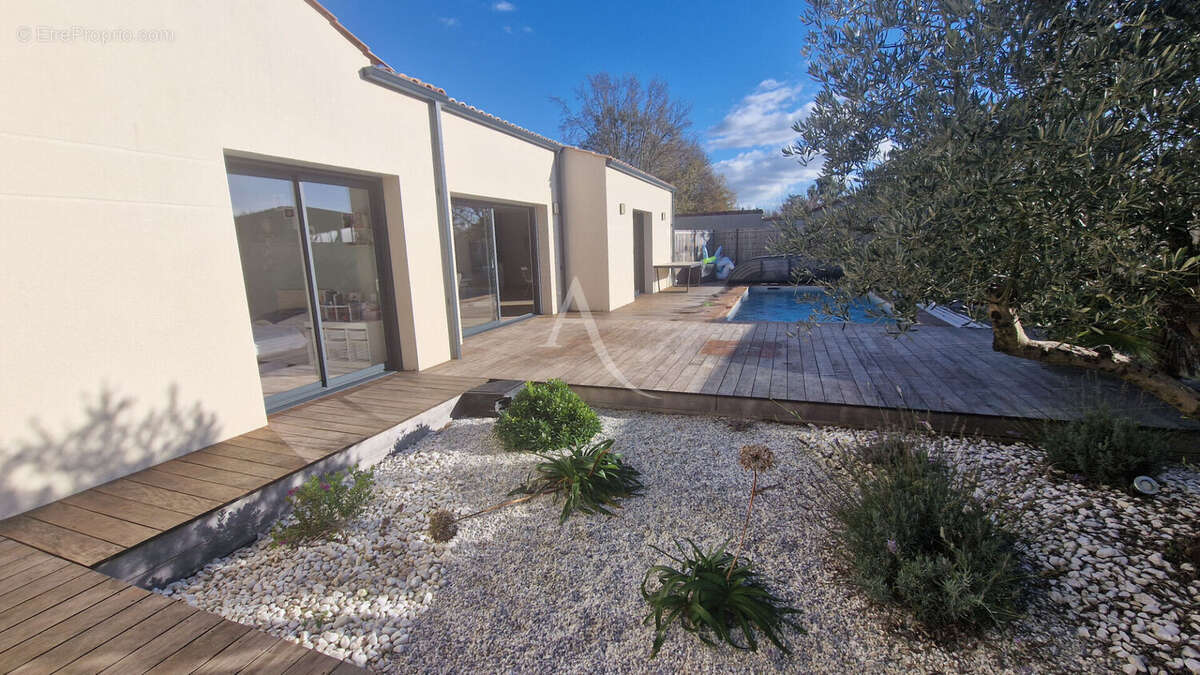 Maison à SAINTE-FOY