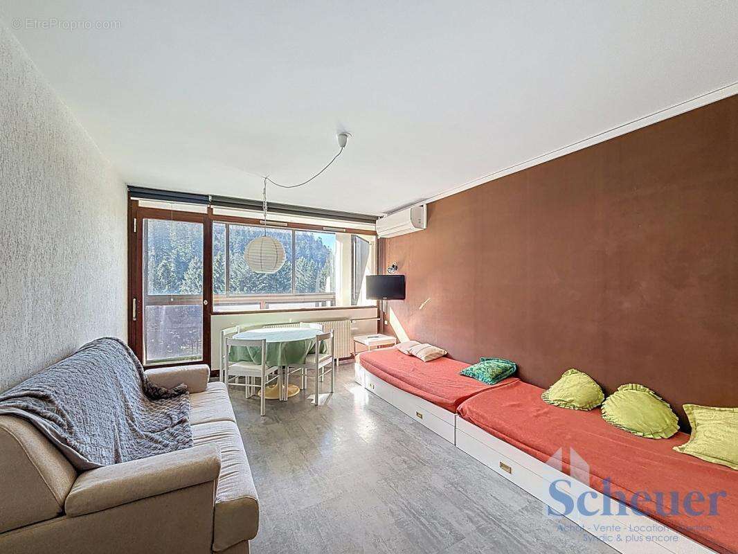 Appartement à LA BRESSE