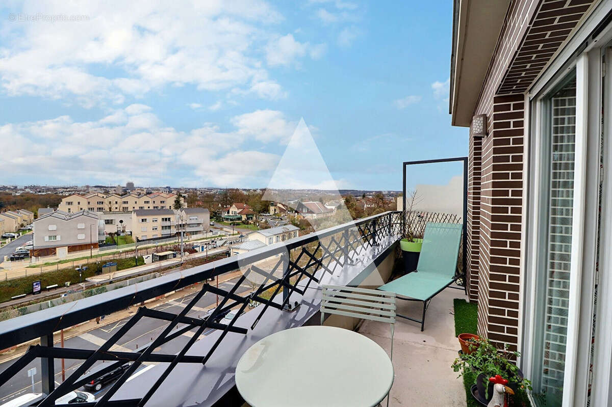 Appartement à ERAGNY