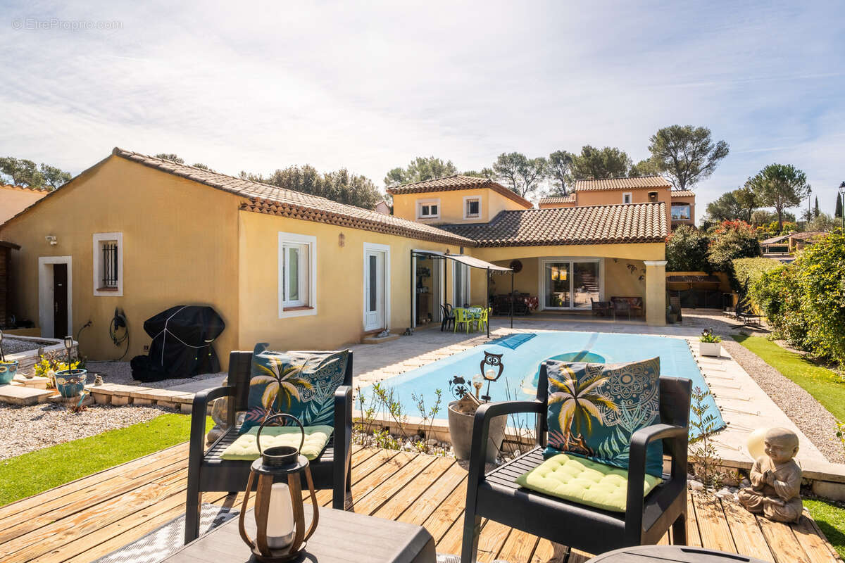 Maison à PIERREFEU-DU-VAR
