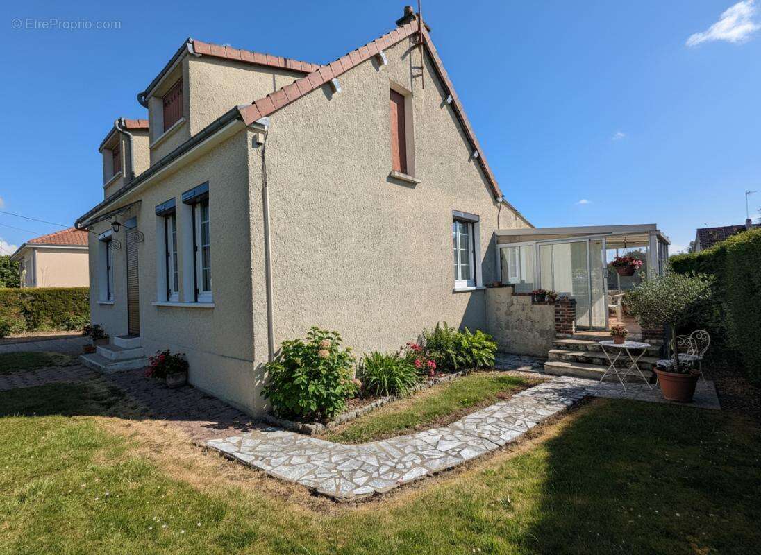 Maison à SENONCHES