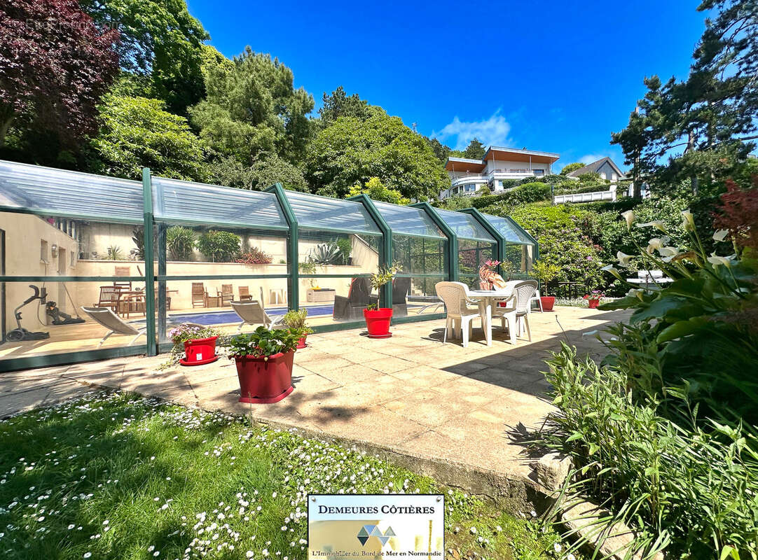 Propriété vue sur mer haut de gamme avec piscine - Cote de la Vierge FECAMP - photo 8
