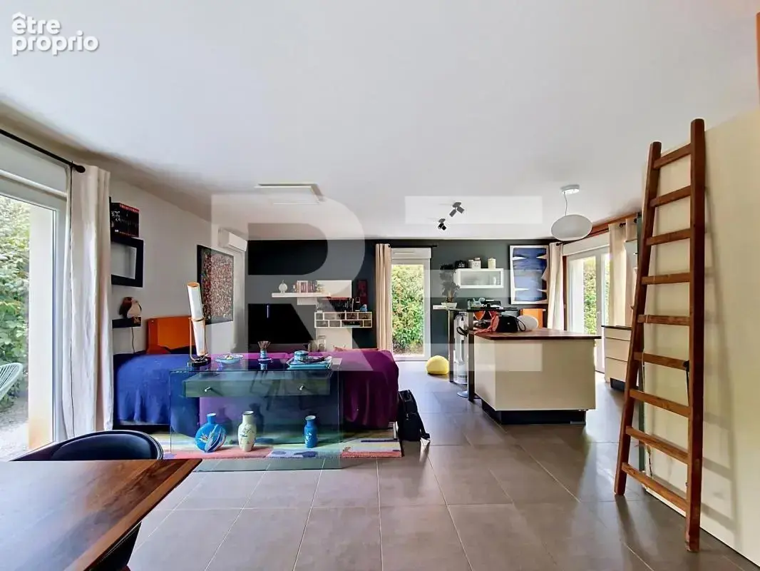 Villa contemporaine avec 3 chambres, un jardin et un garage - photo 3