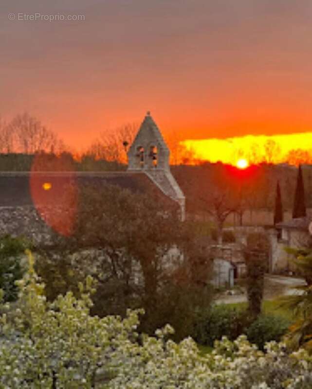 Grande maison dans un cadre paisible avec des magnifiques jardins - photo 20
