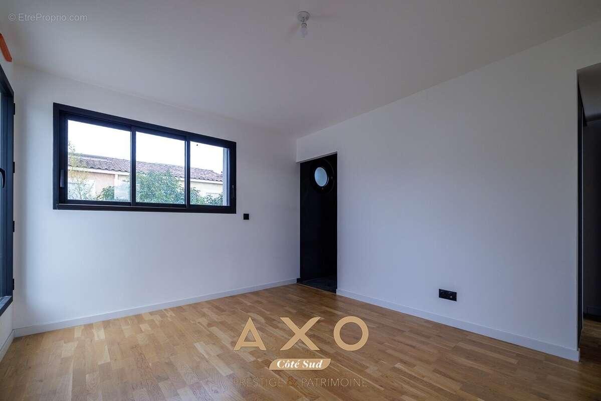 Maison à SALON-DE-PROVENCE