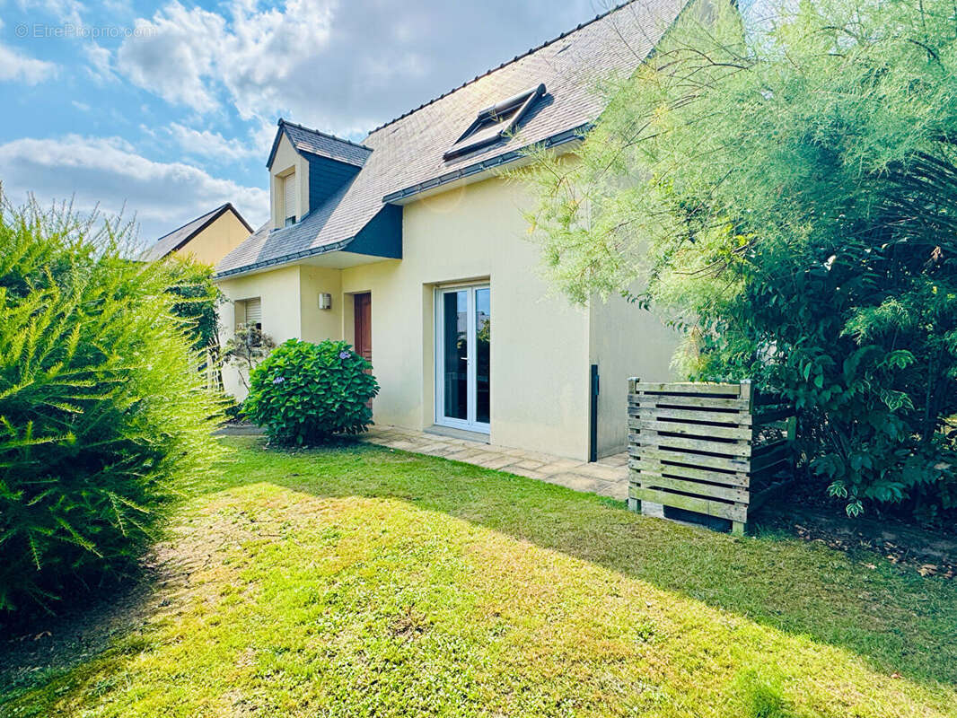 Maison à BAIN-DE-BRETAGNE