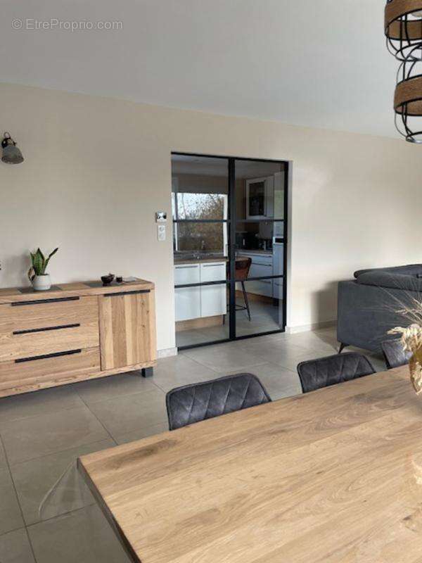 Maison à SAINT-JUNIEN