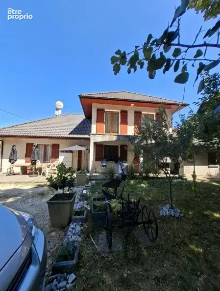 Villa de 7 pièces principales - photo 8