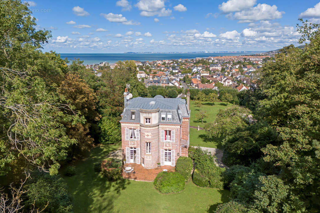 Maison à VILLERS-SUR-MER