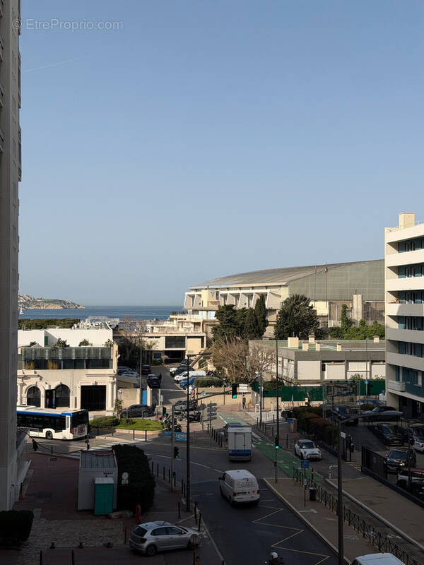 Appartement à MARSEILLE-7E