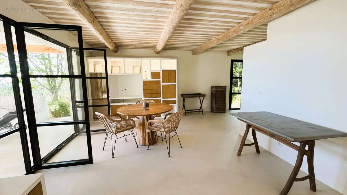 Maison à SEILLANS