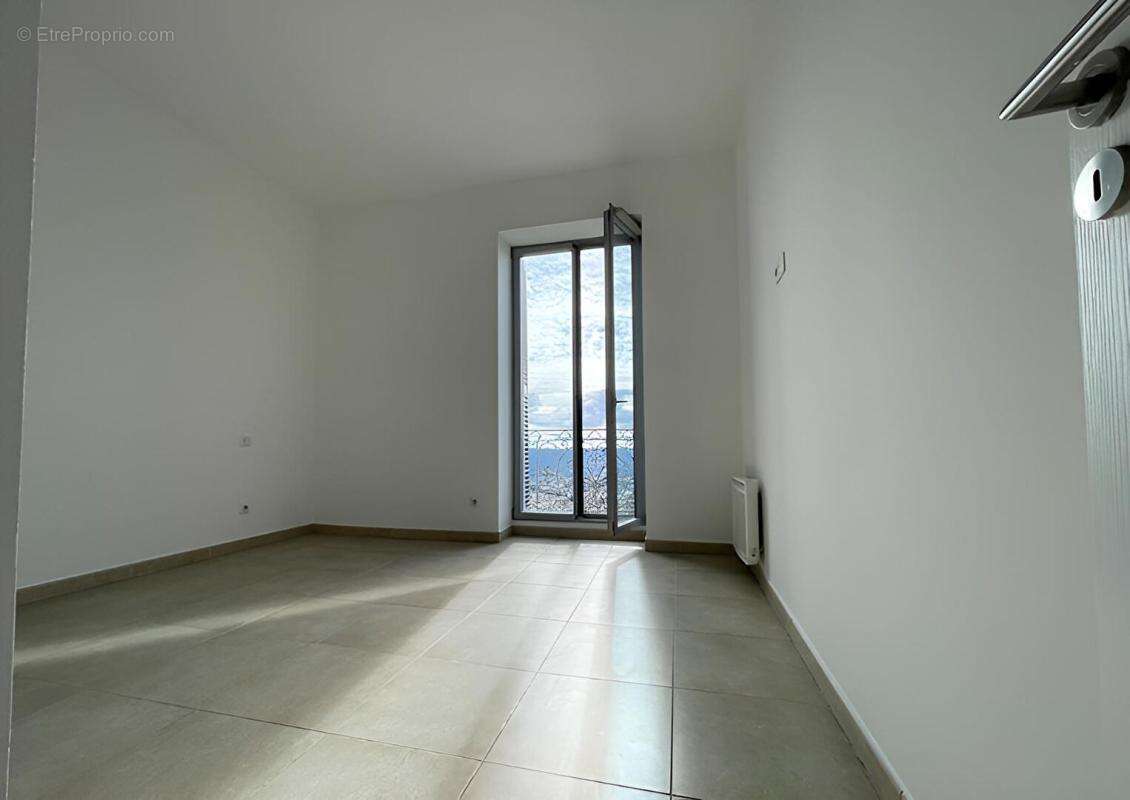 Appartement à GRASSE