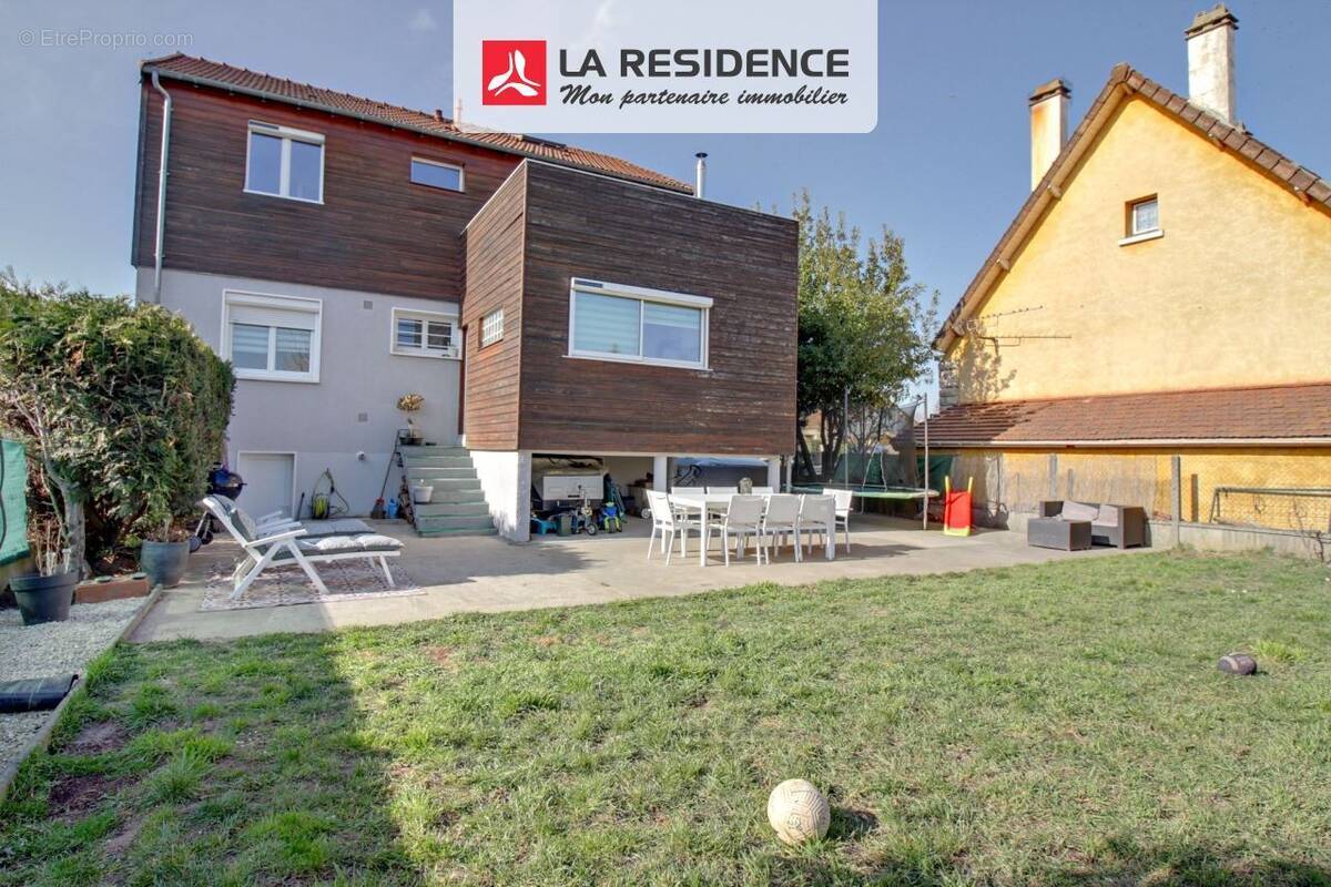 Maison à CONFLANS-SAINTE-HONORINE