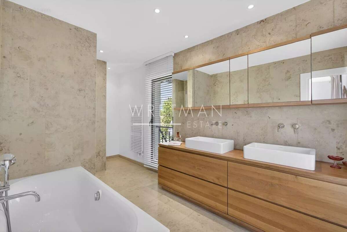 Villa moderne de 4 chambres avec grande piscine et vue spectaculaire – Cabris - photo 21